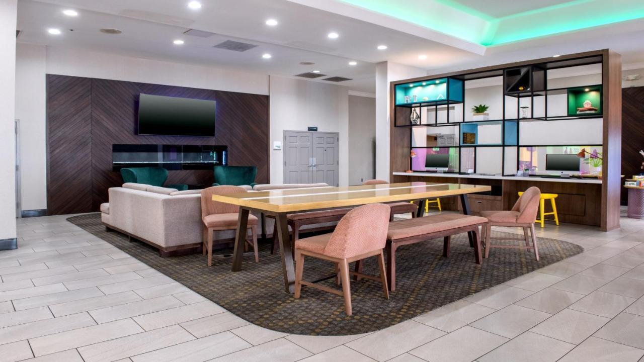 Holiday Inn Phoenix-Mesa Chandler By Ihg מראה חיצוני תמונה