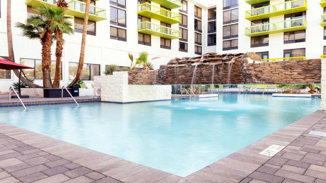 Holiday Inn Phoenix-Mesa Chandler By Ihg מראה חיצוני תמונה